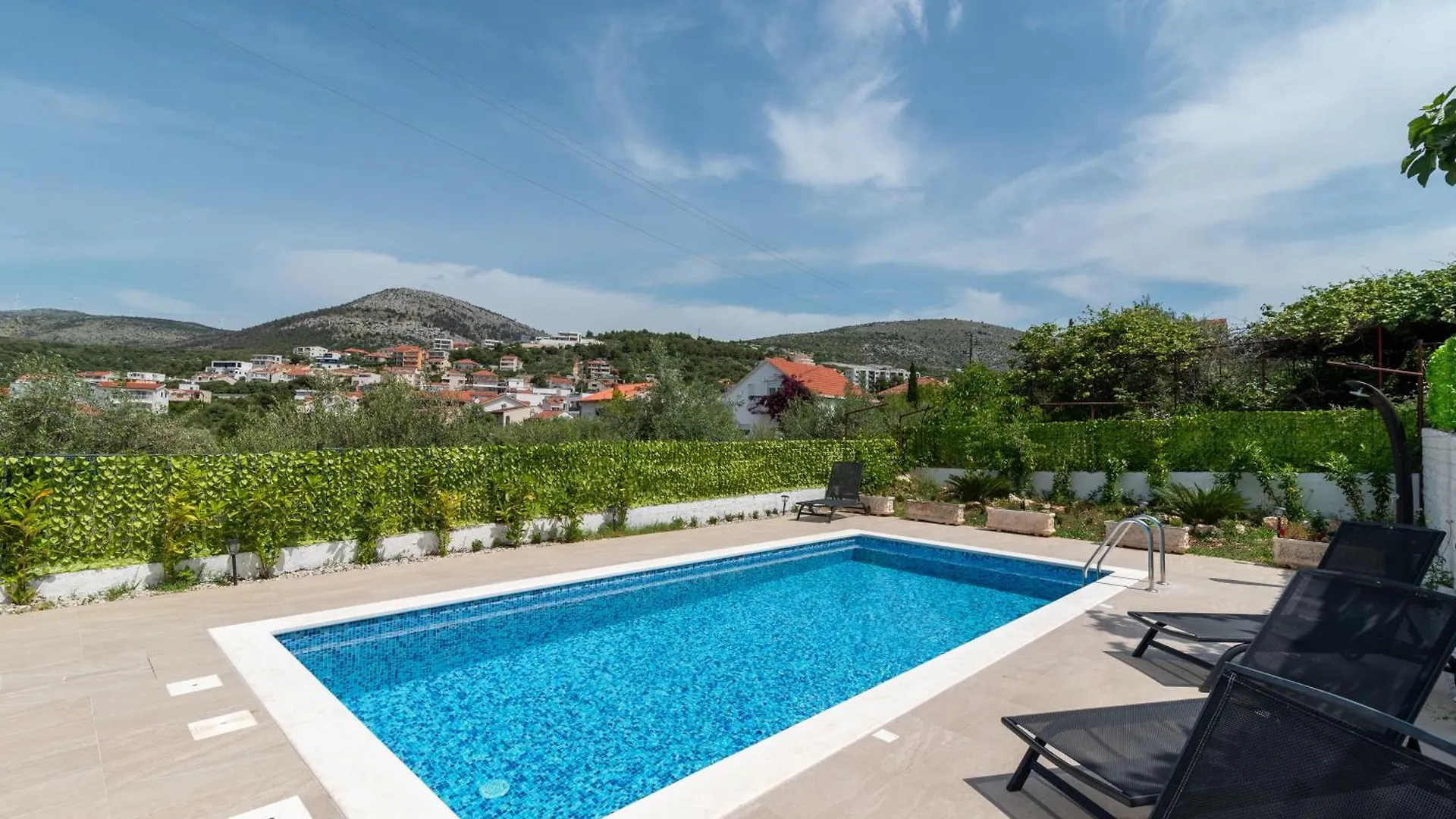 House Antonija, Relax By The Sea Apartment Seget Vranjica Croatia