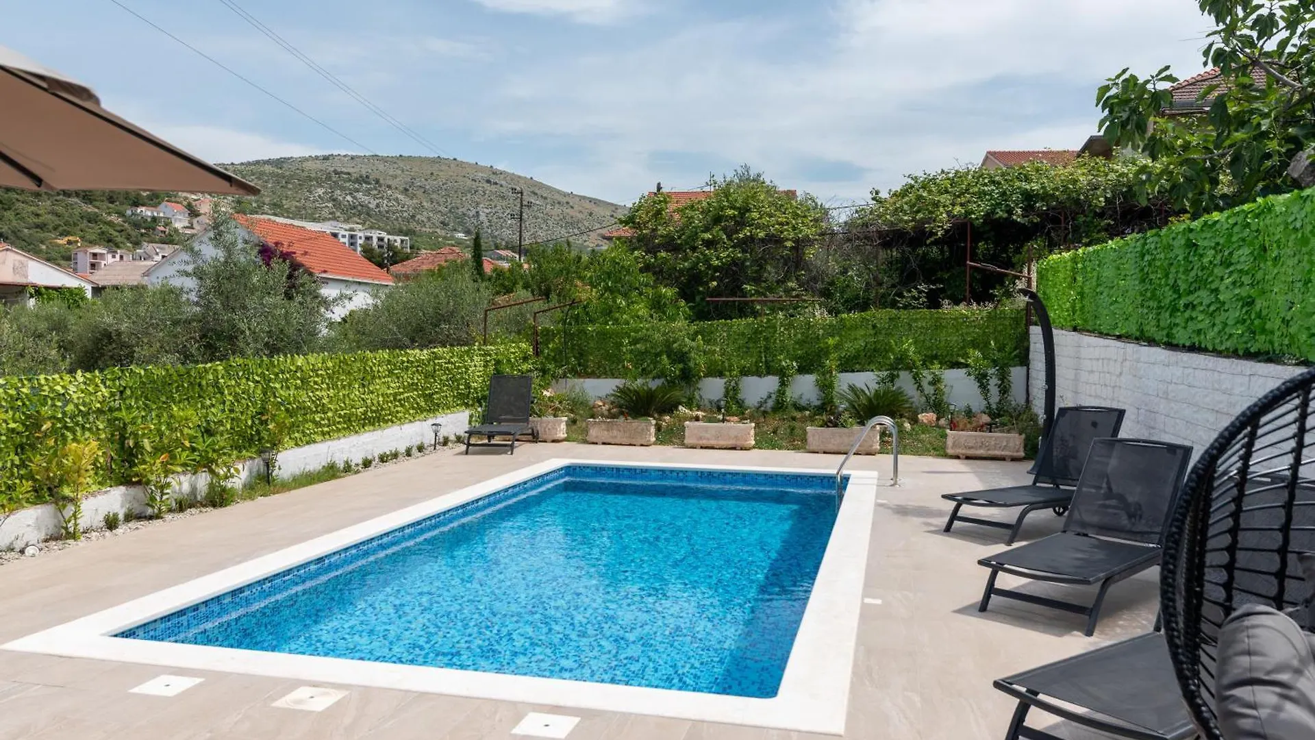 House Antonija, Relax By The Sea Apartment Seget Vranjica