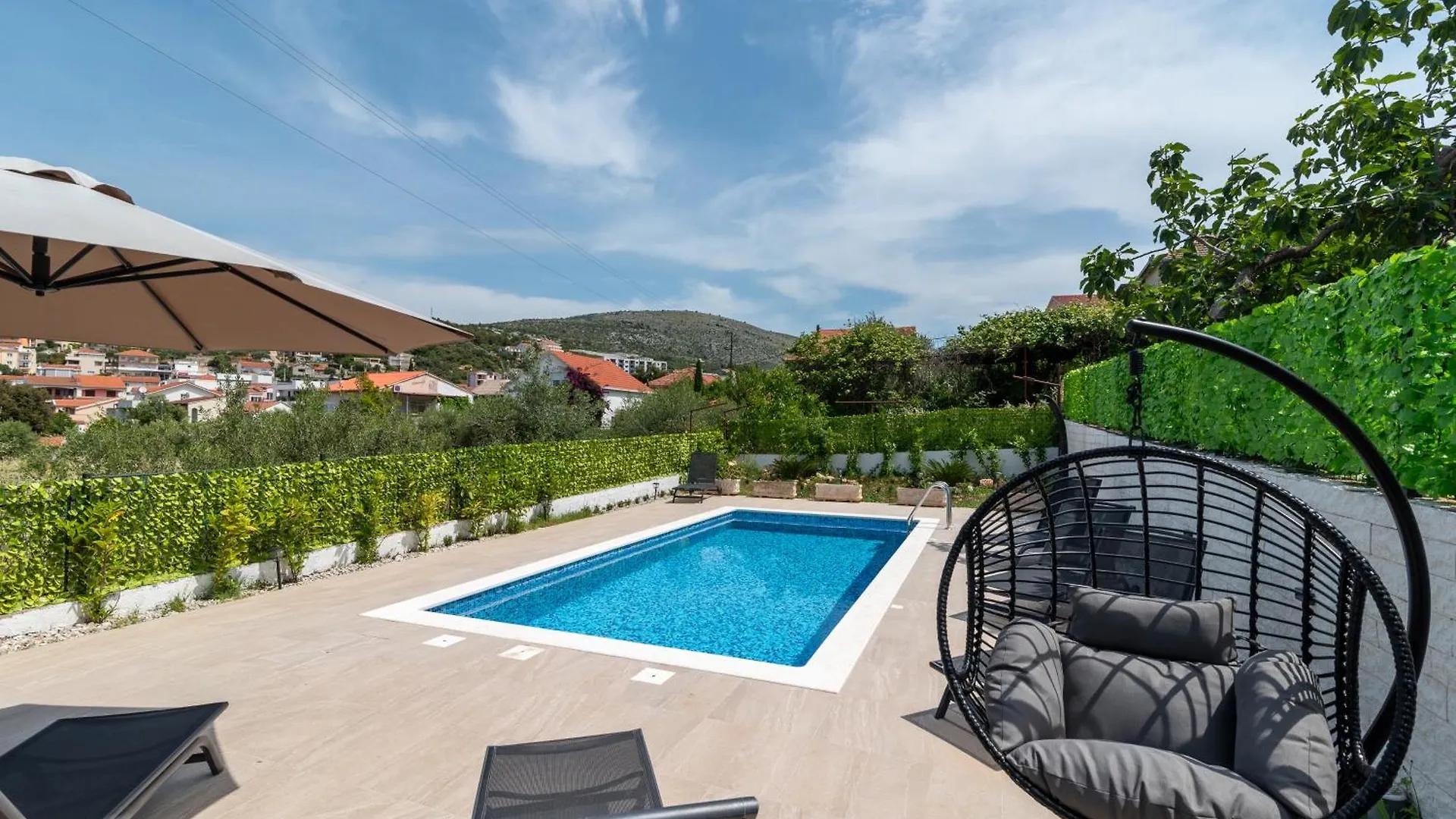 House Antonija, Relax By The Sea Apartment Seget Vranjica