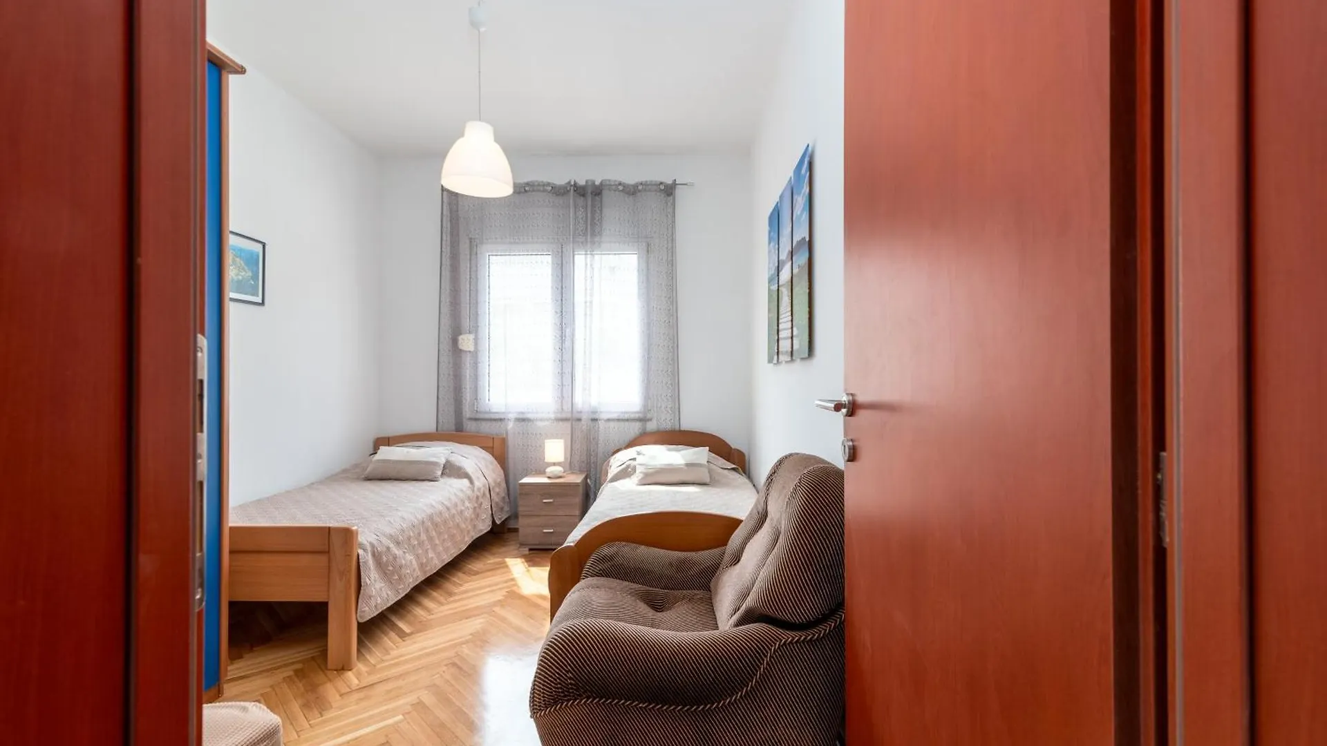 House Antonija, Relax By The Sea Apartment Seget Vranjica